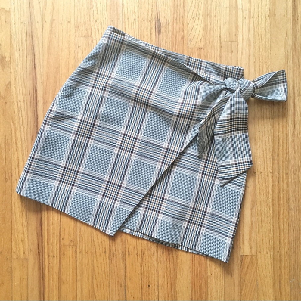 nwot Wilfred tie front skirt 0